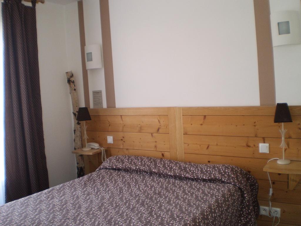 Hotel L Ander Сен-Флур Номер фото
